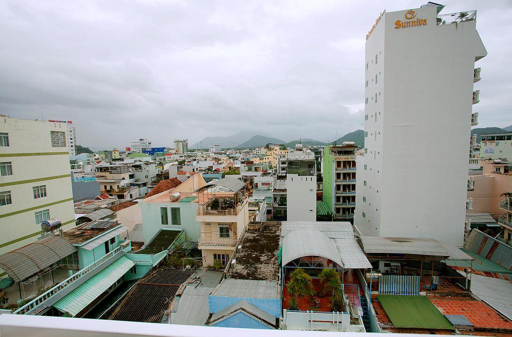 Sun Flower Hotel Nha Trang Exterior photo